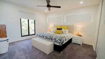 3 sovrum, wi-fi och sÀngklÀder