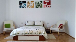 2 bedrooms, iron/ironing board, travel cot, WiFi - B Apartments - Bike Apartment Timisoara (Timișoara)