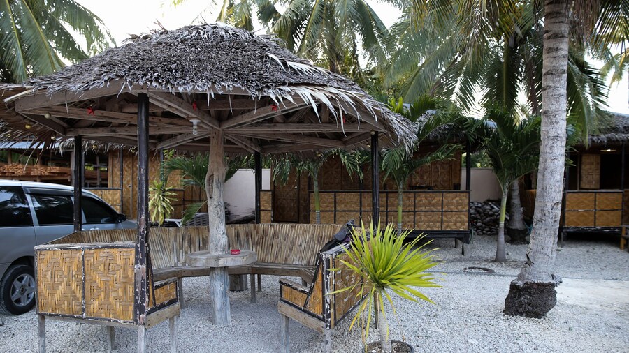 Luzmin BH - White House