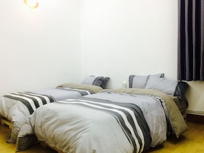 Twin Room | In-room safe, free WiFi - Condodo Hostel (Ho Chi Minh City)