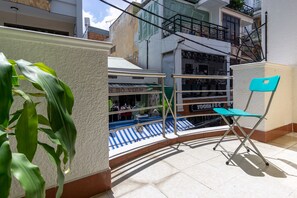 Terrace/patio - Condodo Hostel (Ho Chi Minh City)
