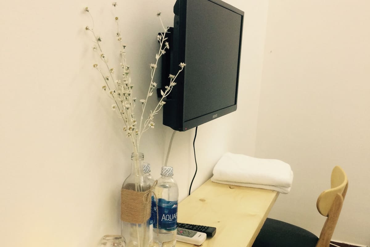 Twin Room | Room amenity
