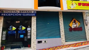 Unclassified image, 4 of 15, button - Hostal Bryana (Baños de Agua Santa)