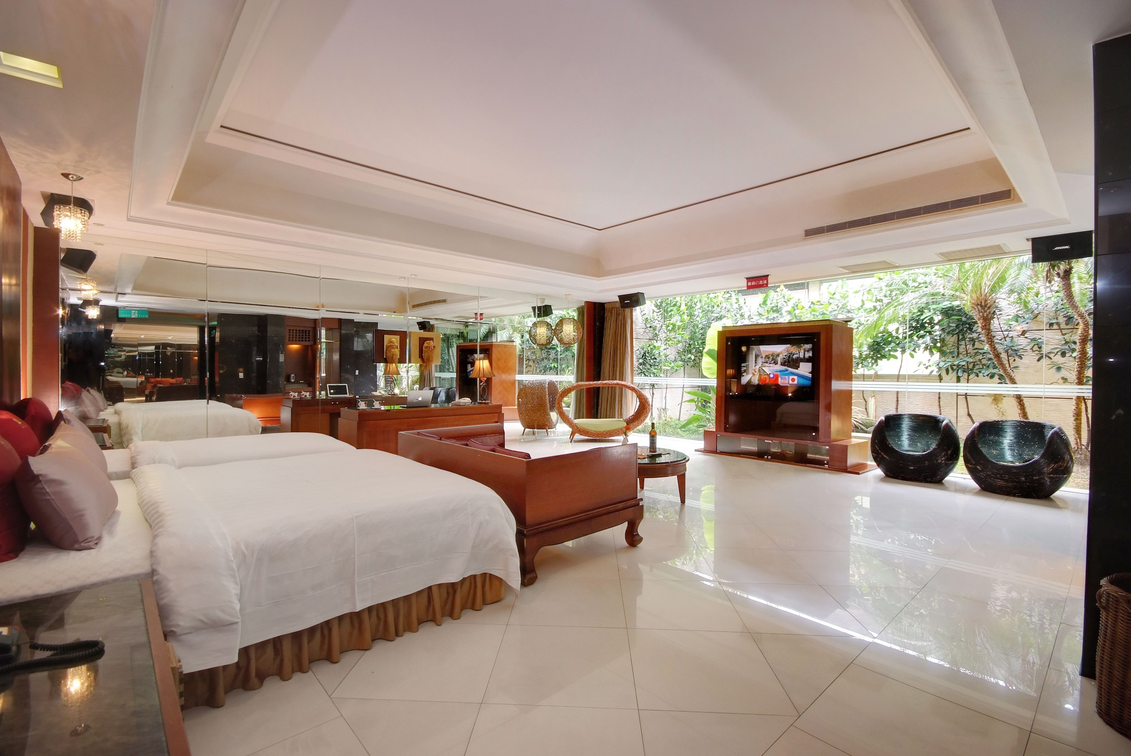 room (vip) | minibar, desk, blackout curtains, soundproofing