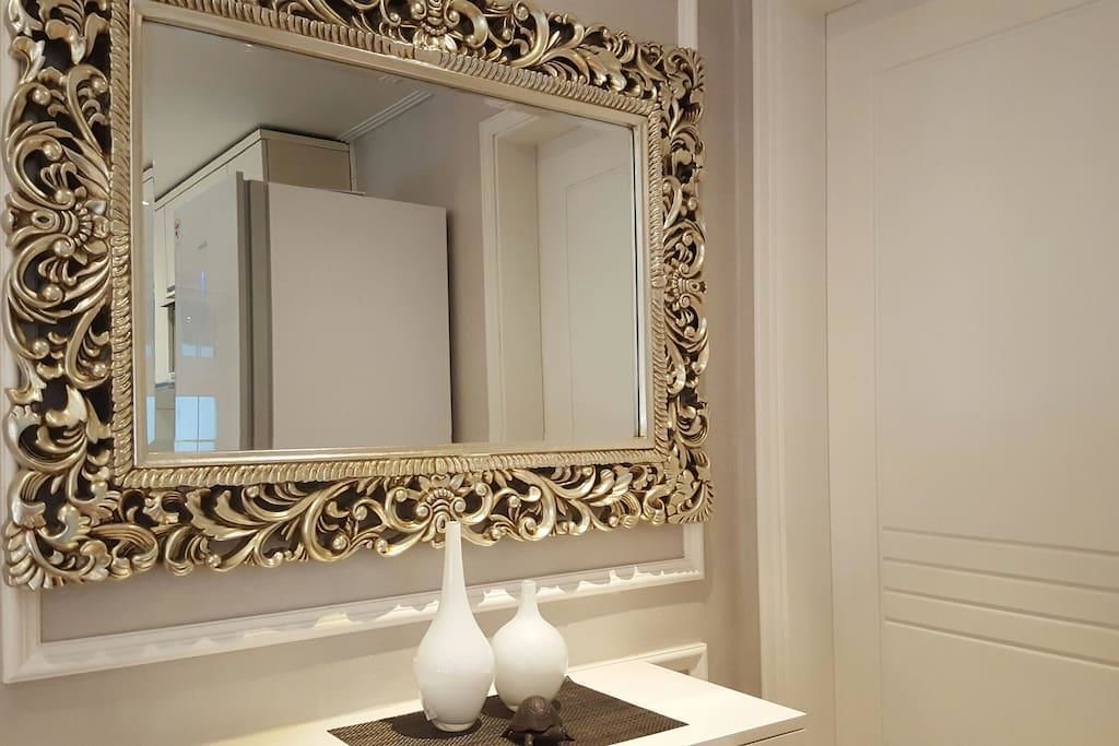 The BURBERRY Residence | Room amenity