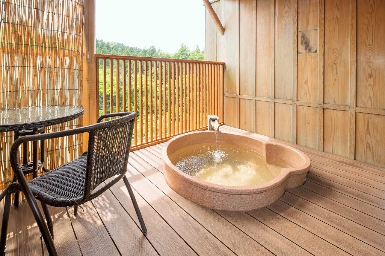 Bain à remous extérieur