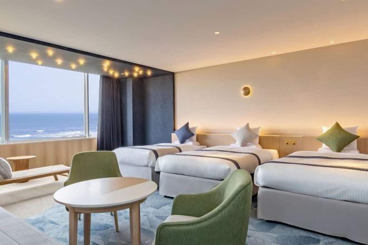 1 bedroom, in-room safe, desk, free WiFi