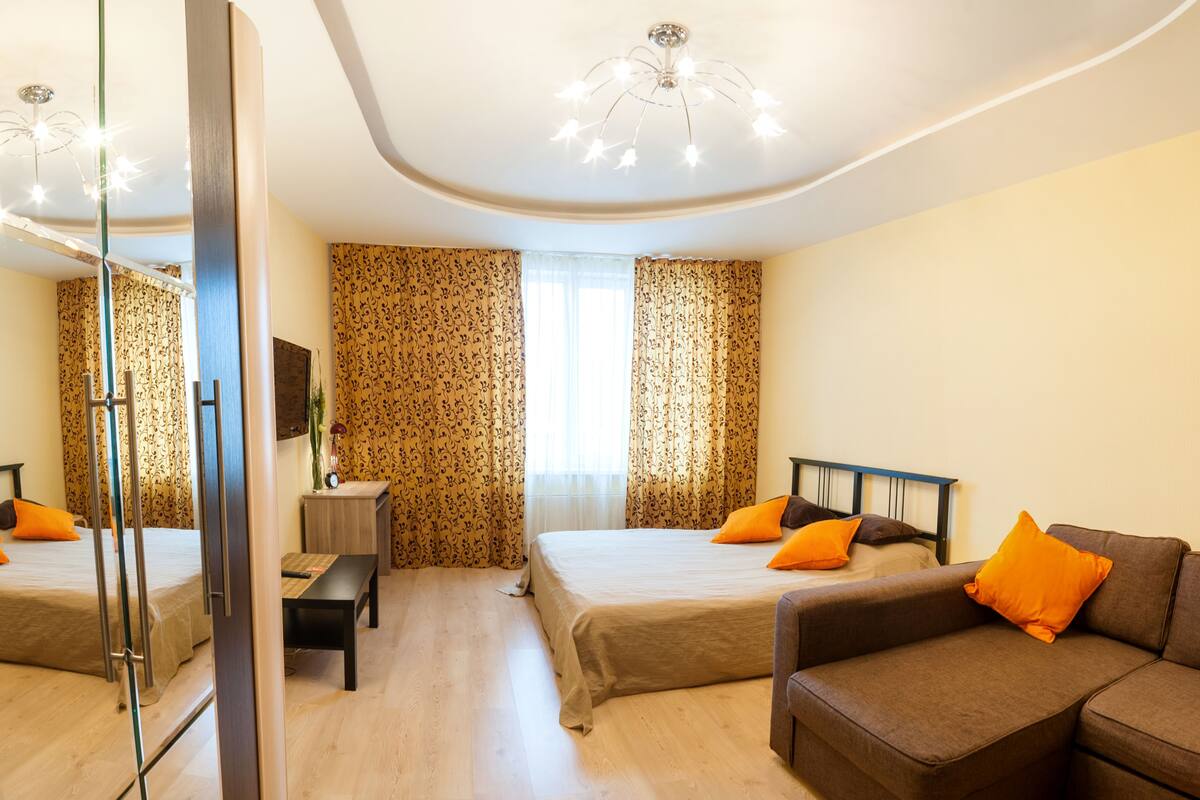 Superior Apartment, 1 Bedroom | 1 bilik tidur, meja, seterika/papan seterika, Wi-fi percuma