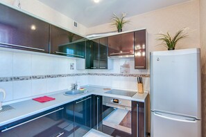 Appartement « Premier », 2 chambres | Cuisine privée | Réfrigérateur, micro-ondes, bouilloire électrique