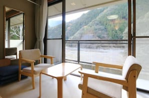 Japanese Style Room for 4 Guests | 1 bedroom, in-room safe, free WiFi