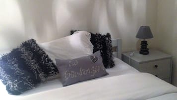 1 quarto, Wi-Fi, roupa de cama