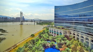 Unclassified image, 2 of 101, button - Fuzhou Jeurong Hotel (Fuzhou)