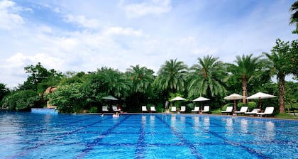 Fuzhou Jeurong Hotel