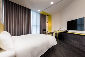 City Double Room, 1 Bedroom, City View - Hotel Half (Taichung)