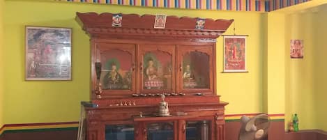 Kamar Double atau Twin Keluarga | Meja kerja dan Wi-Fi gratis