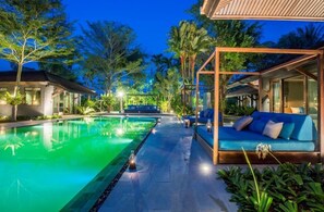 Outdoor pool - Anchan Resort at Bangtao Beach (Choeng Thale)