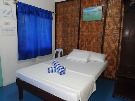 Matrimonial Room | Desk, iron/ironing board, bed sheets. Rock Island Resort