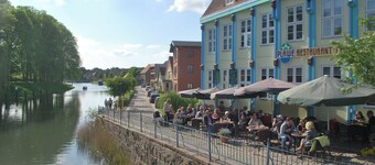 Fantastically situated vacation home for families & dogs, fenced, 200m to Lake Plau