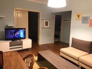 Standard Double Room | Living room