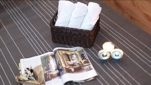 Studio (1F) | Fasilitas kamar