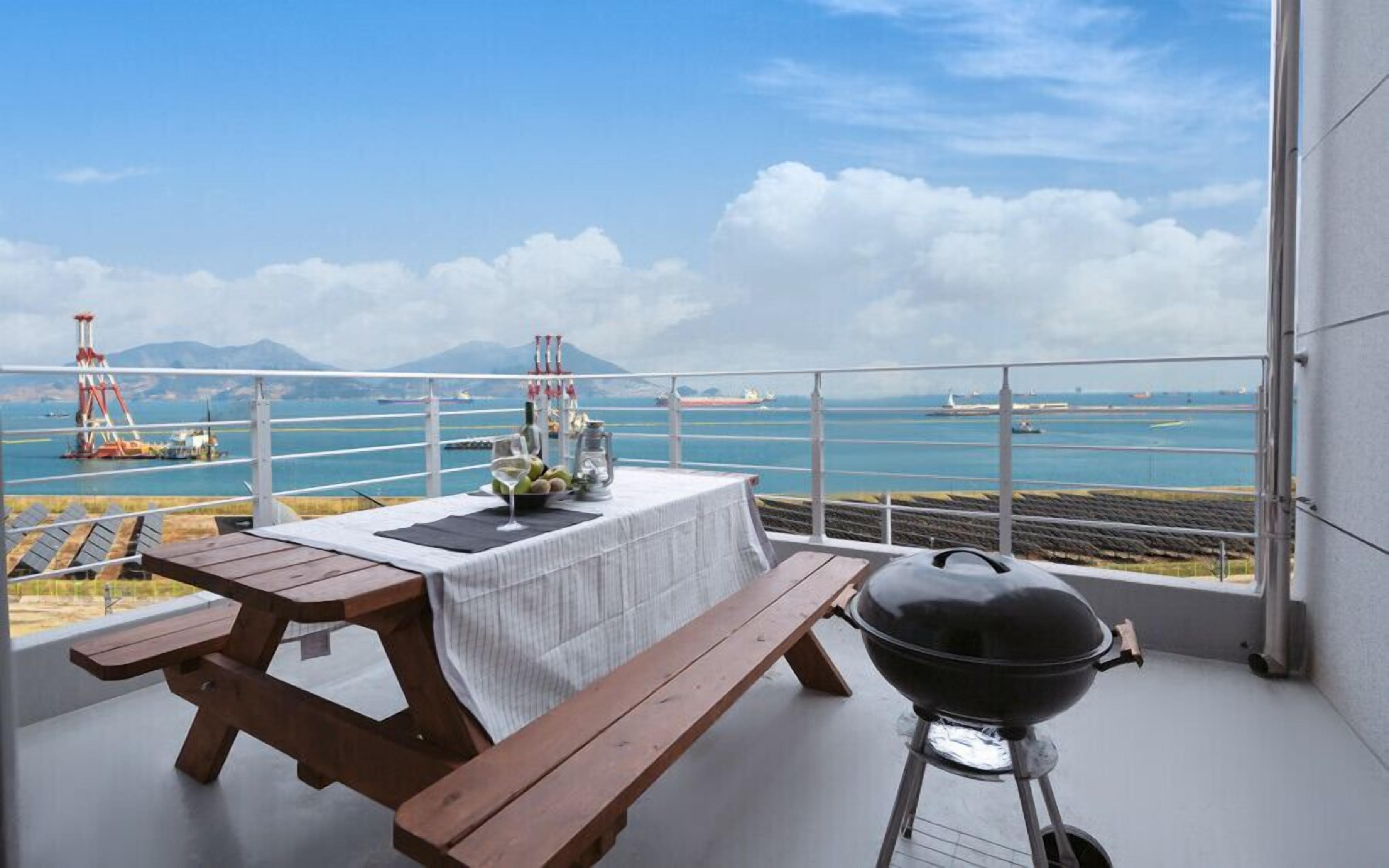 Studio (2F) | Balcony