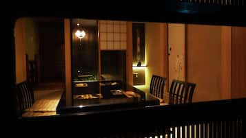 Pintu masuk interior
