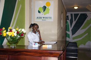 Reception - Ash White Hotel (Nairobi)