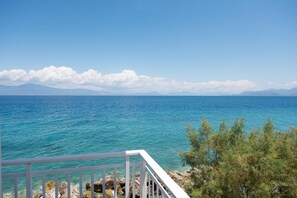 Apartment, 2 Schlafzimmer, Meerblick | Terrasse/Patio