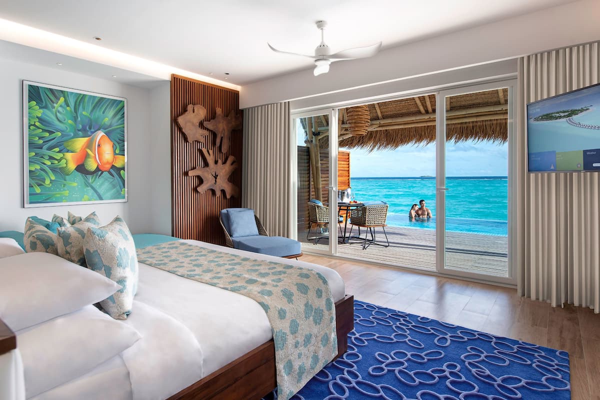 1 bedroom, premium bedding, memory foam beds, free minibar
