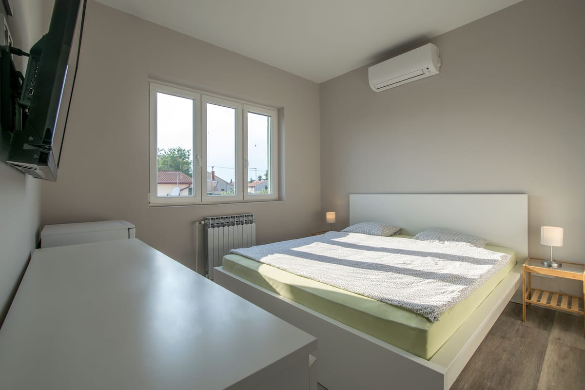 Double Room, Private Bathroom (Magnolia) | Living room