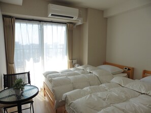 오리/거위털 이불, 책상, 암막 커튼, 방음 설비