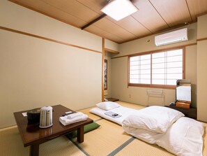 Japanese Style 6 Tatami-mats room, Shared Bath, Non Smoking (For additional futon, contact property) | Free WiFi - KATSUYA Inn (Wakayama)