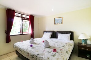 スーペリア ルーム | デスク、可動式ベッド、WiFi