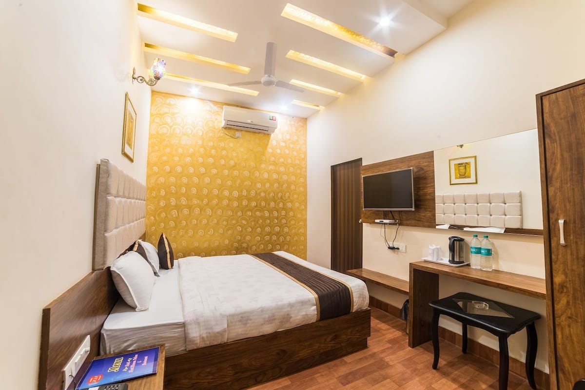 Executive Room | Free WiFi
