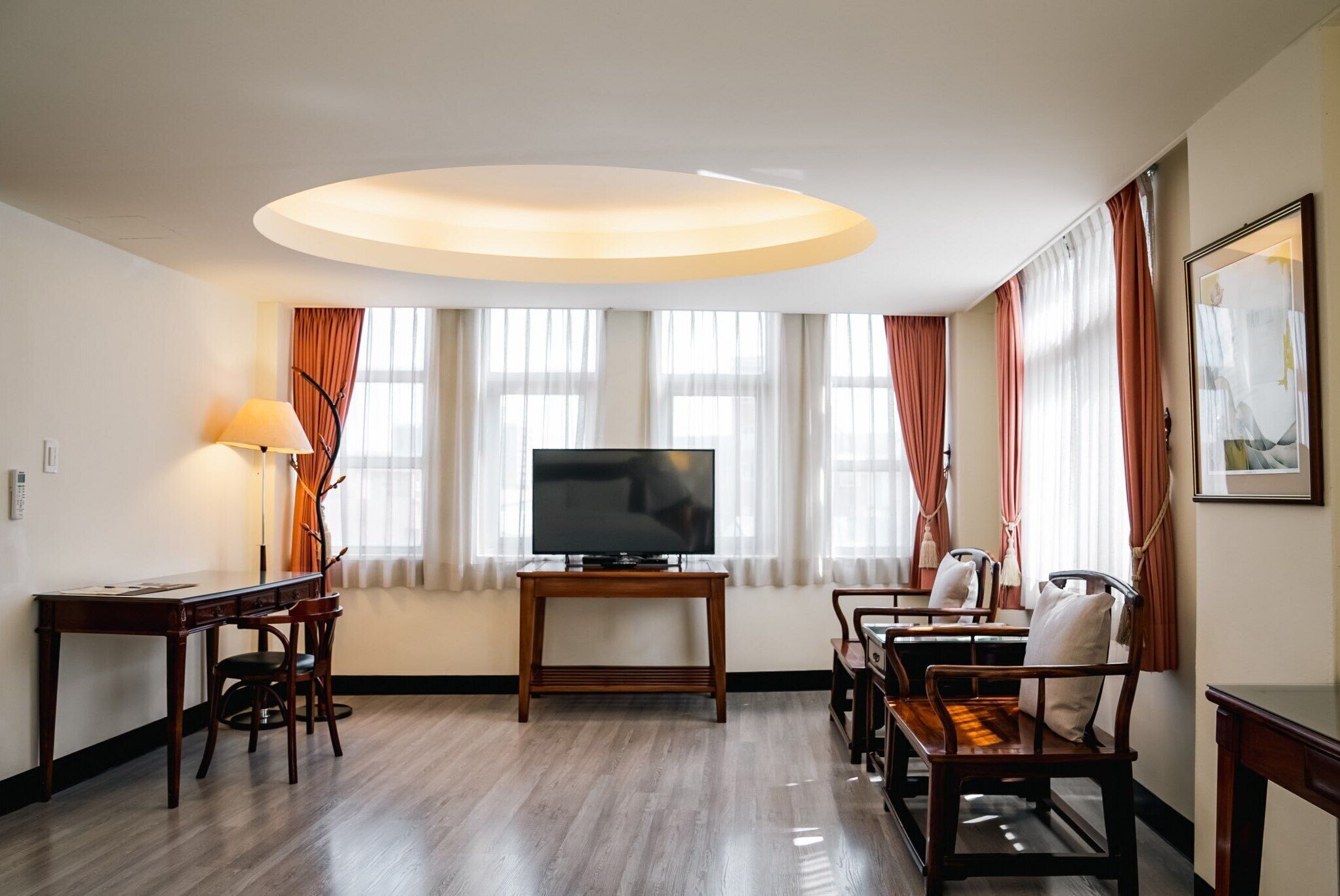 east coast garden six-person suite | 1 bedroom, desk, blackout curtains, soundproofing