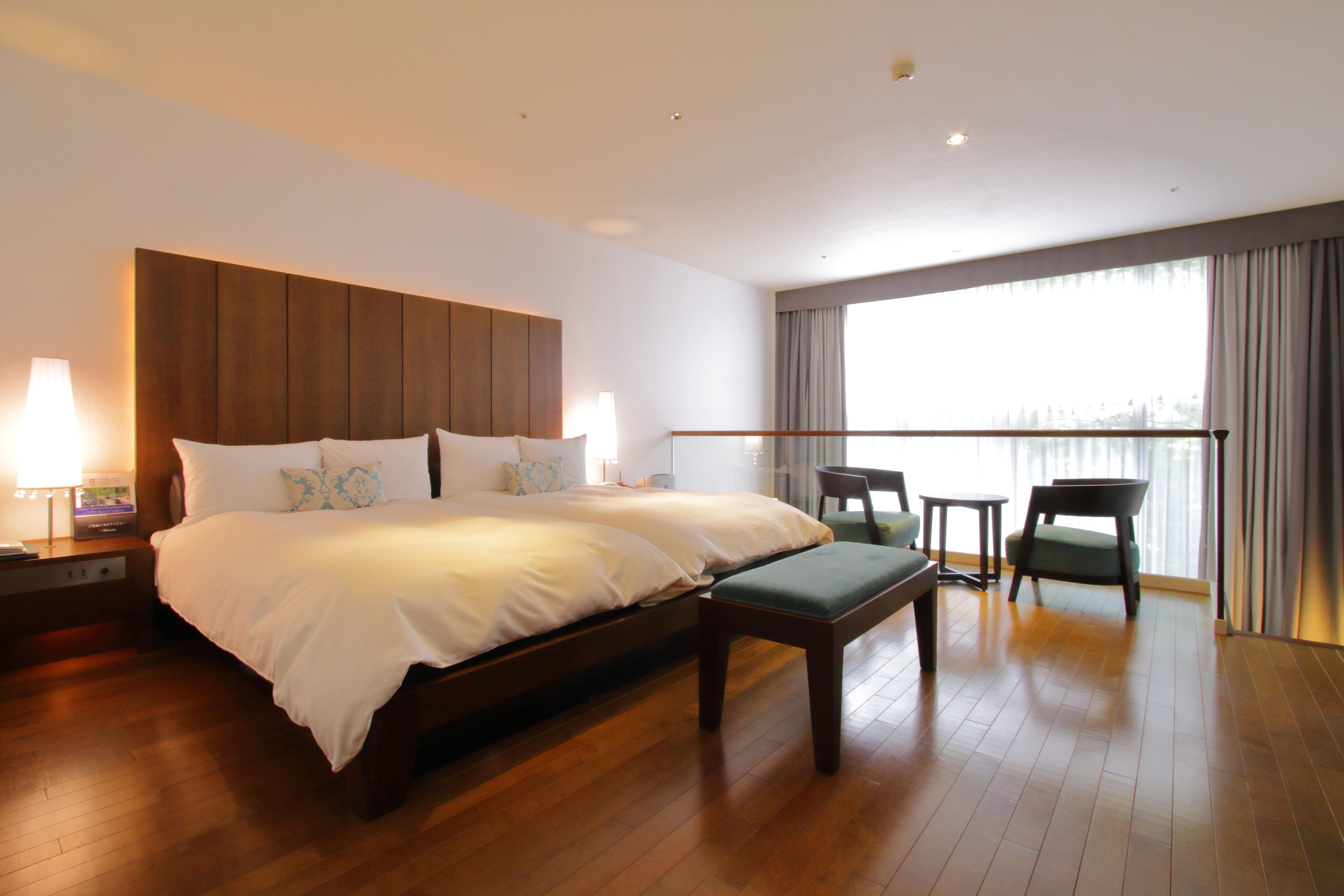 anniversary twin room, non smoking (nd2nh8) | down duvets, in-room safe, desk, blackout curtains