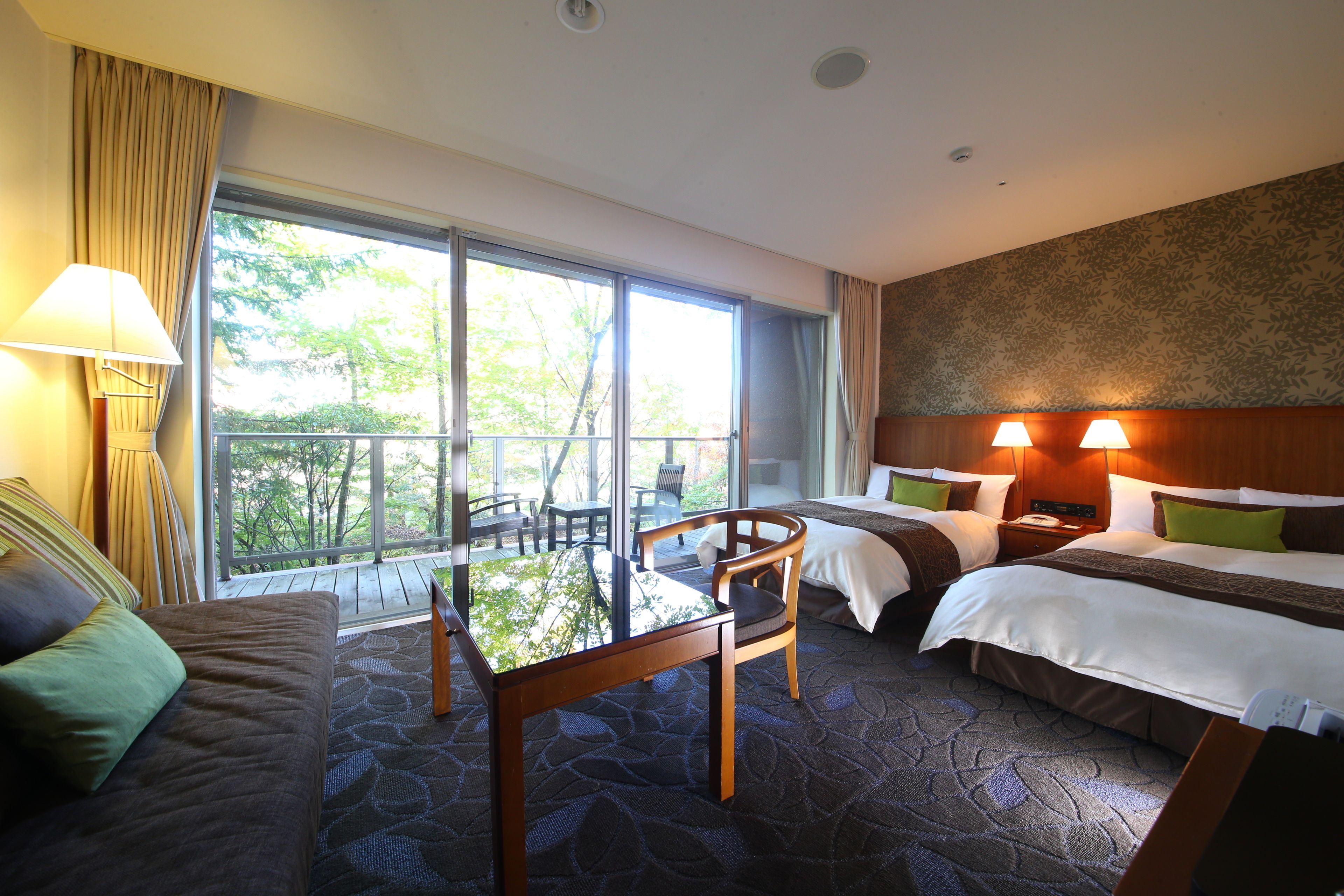 twin room, non smoking (31m2, ndnh6) | down duvets, in-room safe, desk, blackout curtains