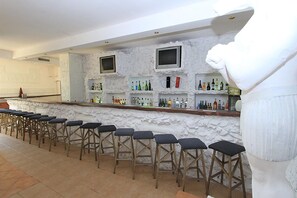 Bar (on property) - Bona Vita Hotel - All Inclusive (Varna)
