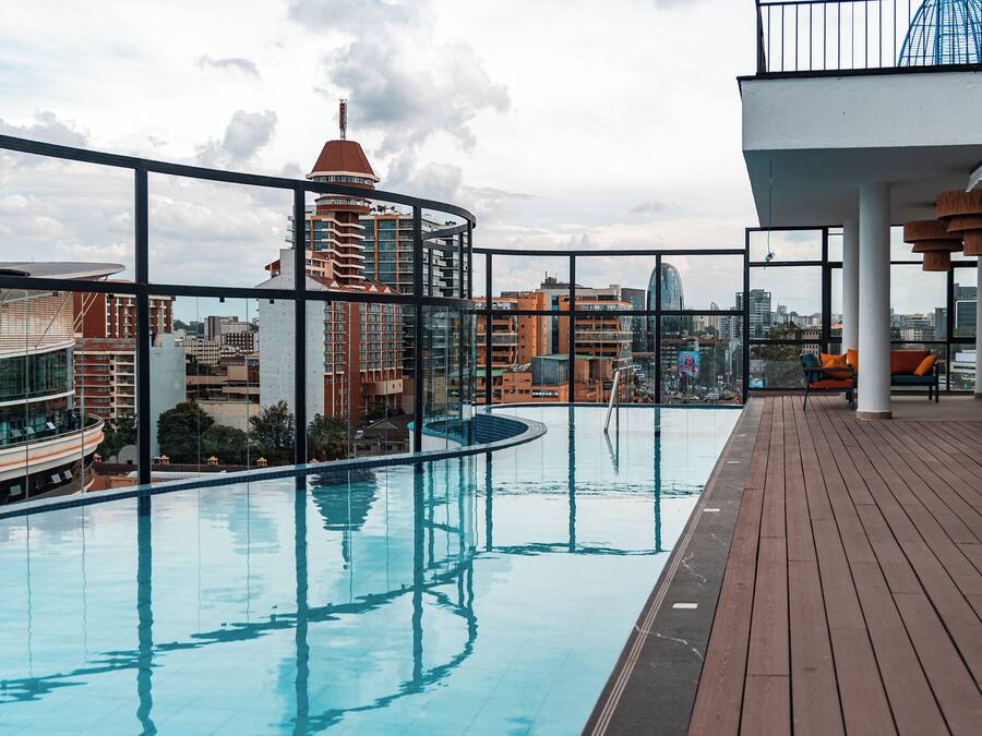 Piscine sur le toit