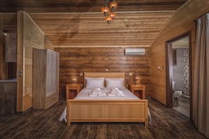 Olive Studio Sea View with Shared Pool | 2 chambres, literie de qualité supérieure, minibar