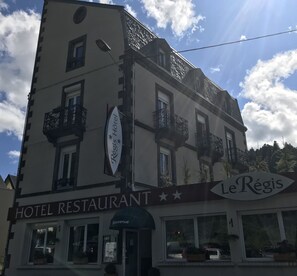 Interior - Hôtel Le Regis (Mont-Dore)
