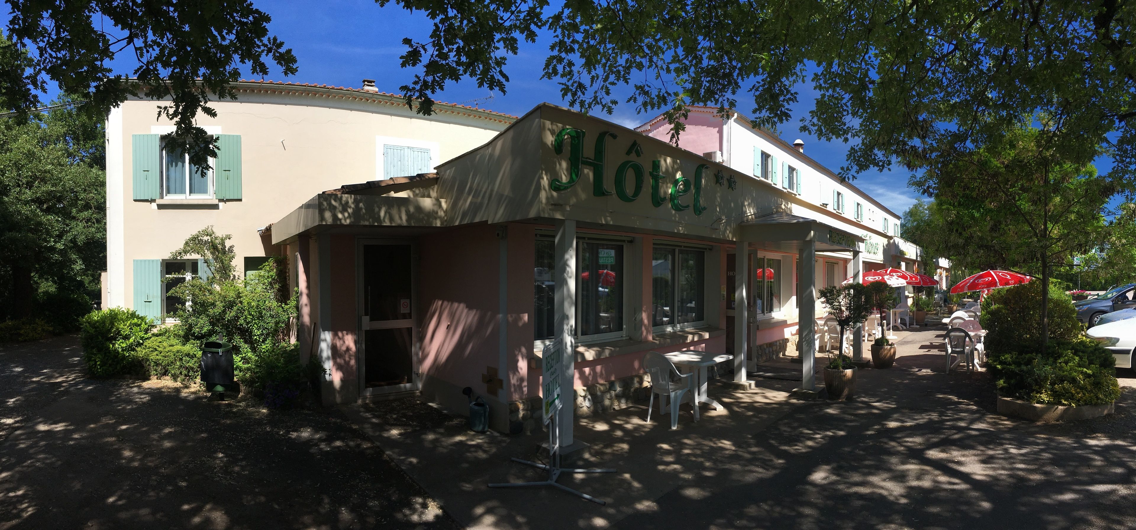 Entrée de l’hébergement
