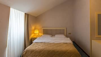 Ropa de cama de alta calidad, escritorio, sistema de insonorización