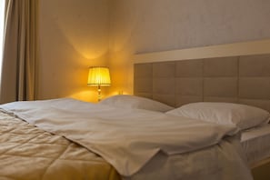 Literie de qualité supérieure, bureau, chambres insonorisées