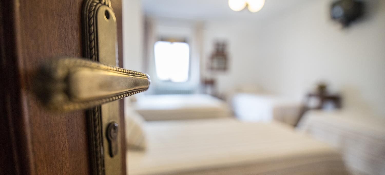 Frigobar, escrivaninha, cortinas blackout, Wi-Fi de cortesia