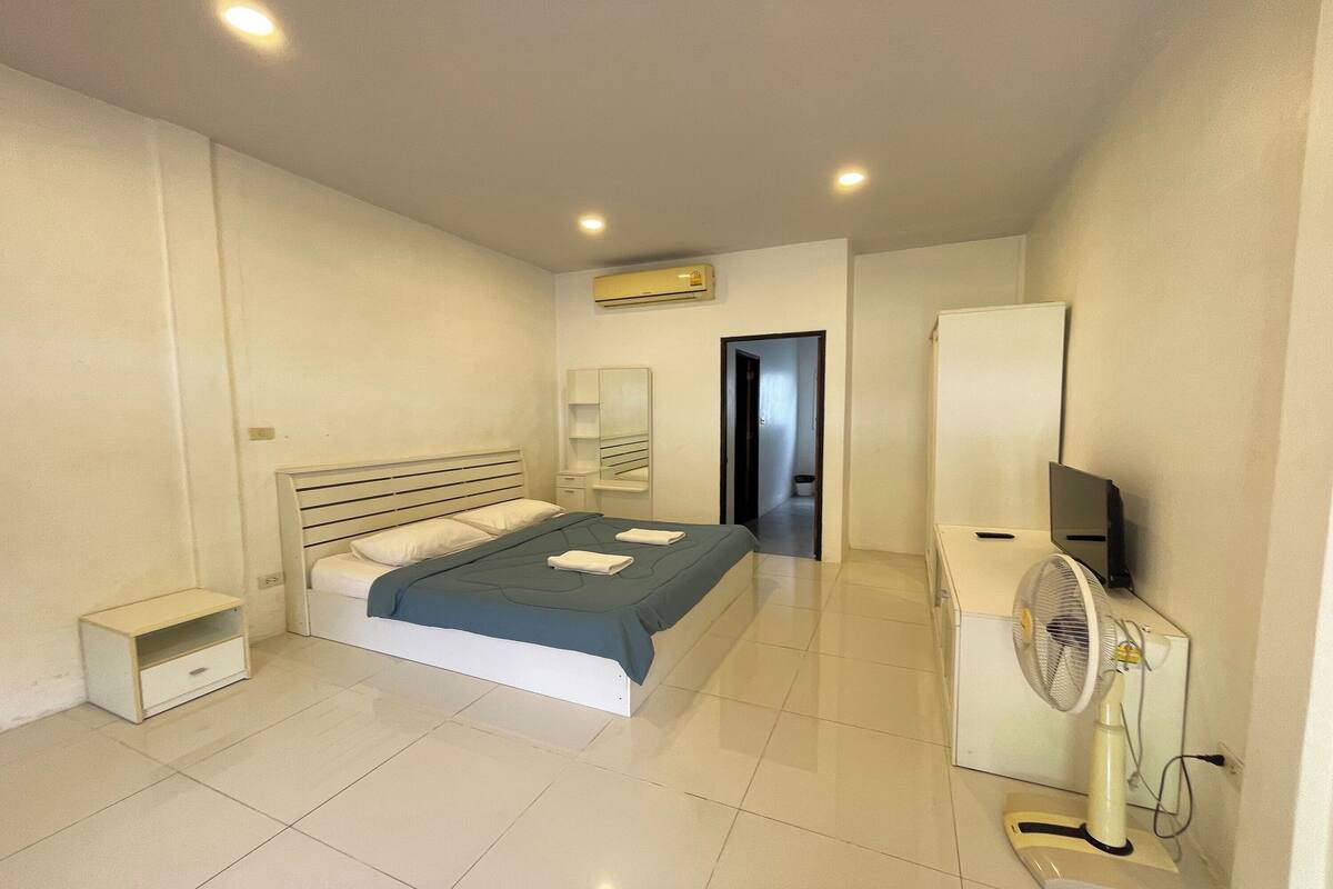 One Bedroom Apartment | Pimennysverhot, ilmainen Wi-Fi