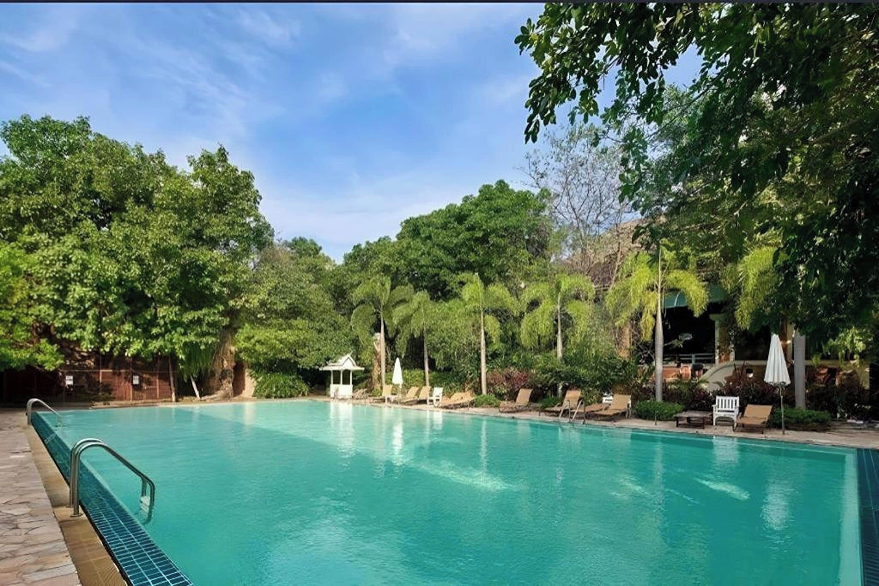 Piscina externa