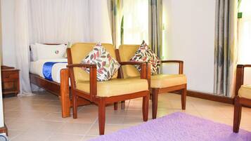 Deluxe Double Room | 1 bedroom, in-room safe, desk, free WiFi