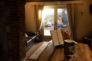 Traditional Cottage, 2 Bedrooms, Kitchen, Partial Sea View | Living area | Flat-screen TV - Norfolk Accommodation - mYminiBreak (King's Lynn)