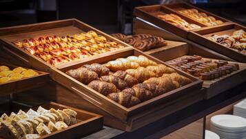 Dagelijks ontbijtbuffet (JPY 3800 per persoon)